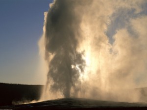 yellowstone_old-faithful